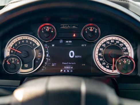 Used 2018 RAM 1500 Sport w/ Sport Premium Group image 19