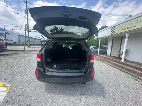 Used 2014 Kia Sorento LX AWD/4WD image 11