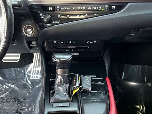 Used 2019 Lexus ES 350 F Sport w/ Accessory Package 2 FWD image 11