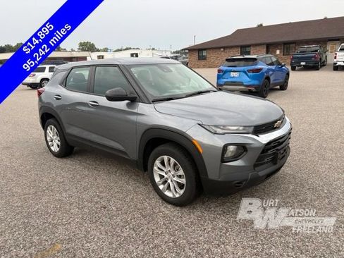 Used 2021 Chevrolet TrailBlazer LS AWD/4WD image 9