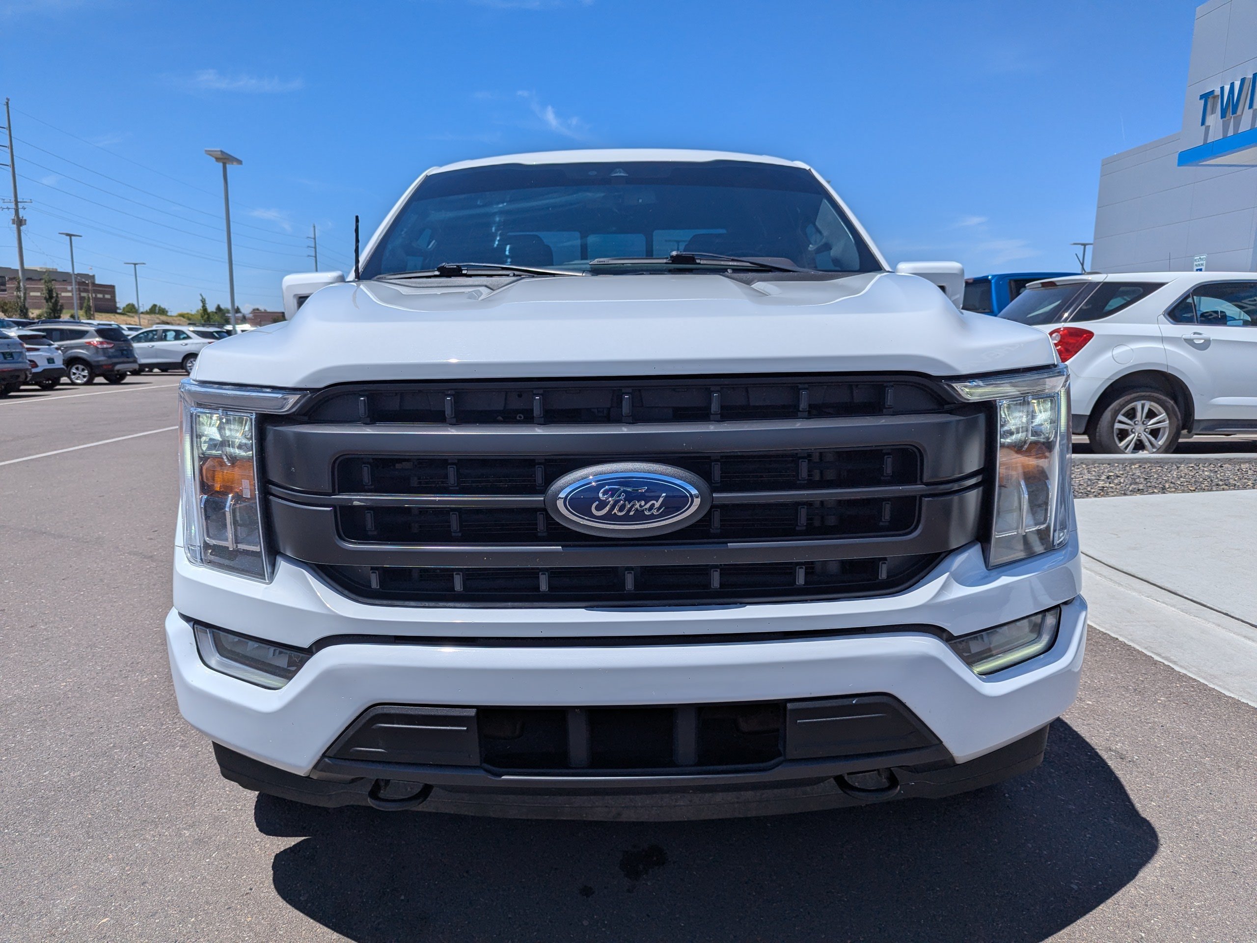 Used 2022 Ford F150 Lariat AWD/4WD image 4