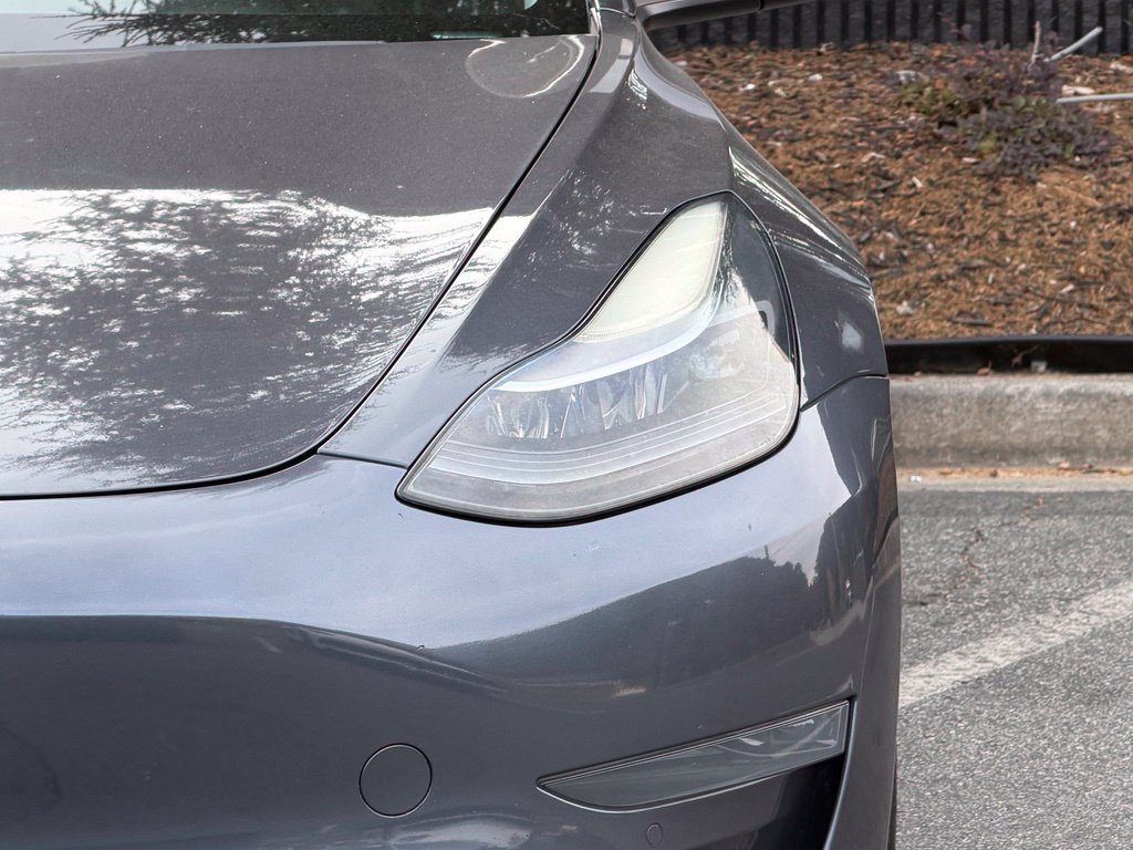 Used 2021 Tesla Model 3 Standard Range Plus RWD image 5