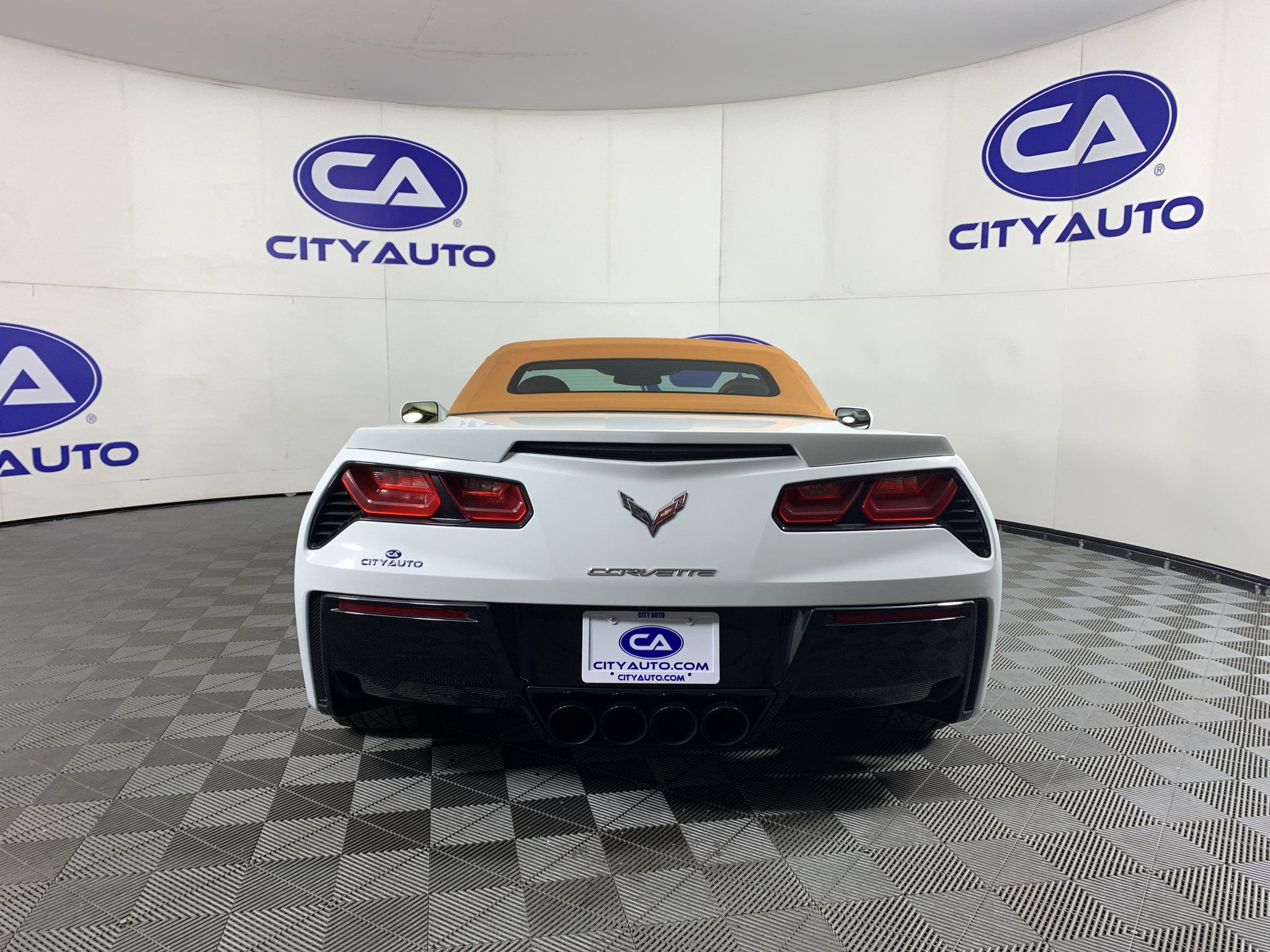 Used 2014 Chevrolet Corvette Stingray Convertible w/ 3LT Preferred Equipment Group RWD image 4