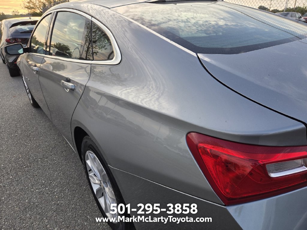 Used 2023 Chevrolet Malibu LT FWD image 9