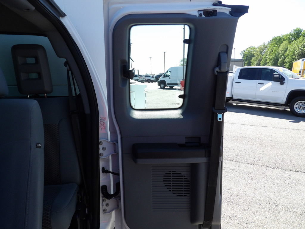 Used 2013 Ford F550 2WD SuperCab Super Duty image 26
