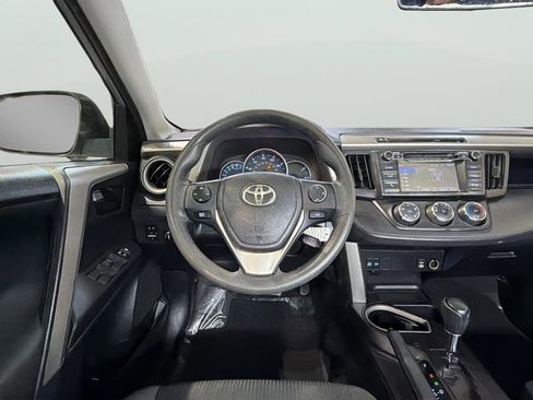 Used 2016 Toyota RAV4 LE image 15