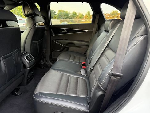 Used 2016 Kia Sorento SX w/ SXL Technology Package AWD/4WD image 21