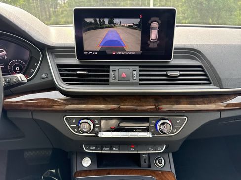 Used 2018 Audi Q5 2.0T Premium Plus w/ Premium Plus Package AWD/4WD image 18