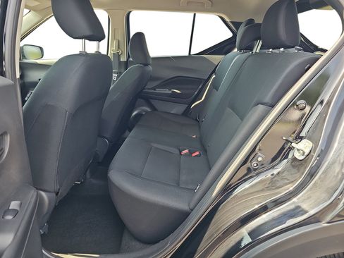 Used 2024 Nissan Kicks S FWD image 11