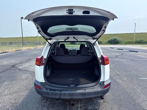 Used 2014 Toyota RAV4 XLE AWD/4WD image 15