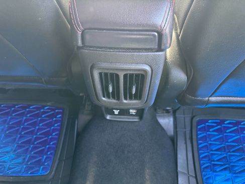 Used 2019 Jeep Compass Trailhawk w/ Cold Weather Group image 15