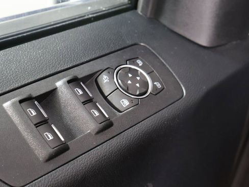 Used 2019 Ford F150 Platinum w/ Equipment Group 701A Luxury image 25