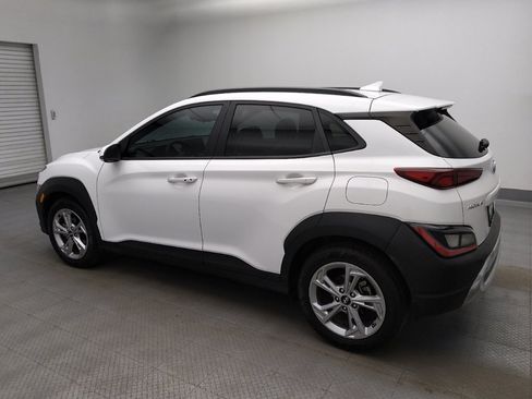 Used 2022 Hyundai Kona SEL w/ Cargo Package FWD image 3