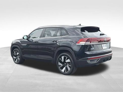 Used 2026 Volkswagen Atlas Cross Sport SE FWD image 6