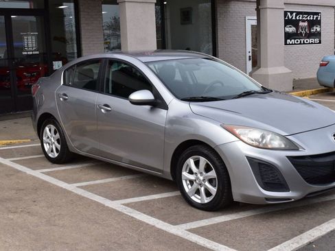 Used 2011 MAZDA MAZDA3 i Touring image 9