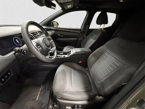 Certified 2022 Hyundai Santa Cruz SEL Premium image 9