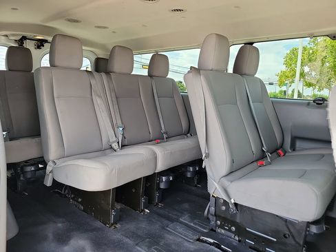 Used 2019 Nissan NV 3500 S RWD image 19