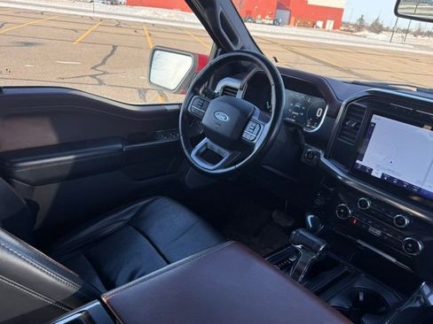 Used 2021 Ford F150 Lariat image 13