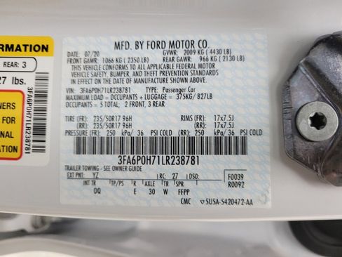Used 2020 Ford Fusion SE w/ Fleet SE Value Package FWD image 33