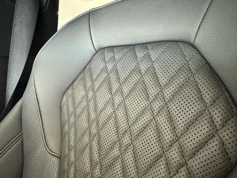 Used 2021 BMW 530i w/ Convenience Package image 22