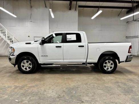Used 2024 RAM 2500 Big Horn AWD/4WD image 4