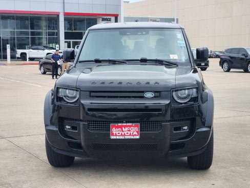 Used 2023 Land Rover Defender 130 X AWD/4WD image 2