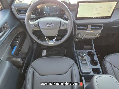 New 2026 Ford Maverick Lobo image 9