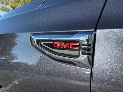 New 2026 GMC Yukon Elevation w/ LPO, Floor Liner Package image 12