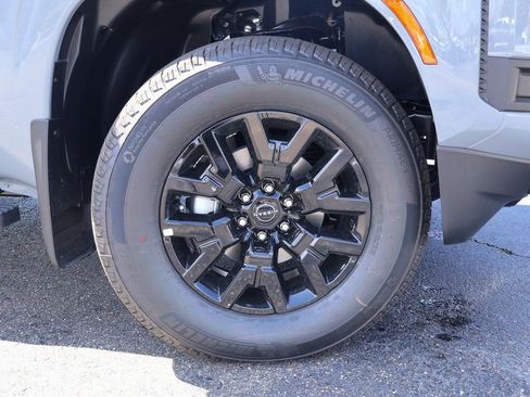 New 2026 Nissan Frontier SV w/ All-Weather Content Package image 16