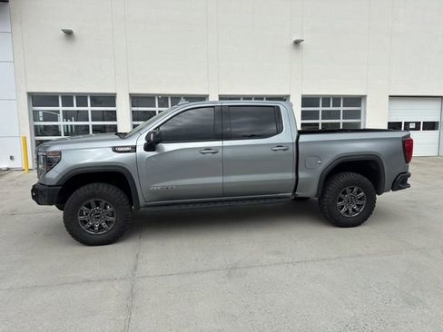 Used 2023 GMC Sierra 1500 AT4X image 6