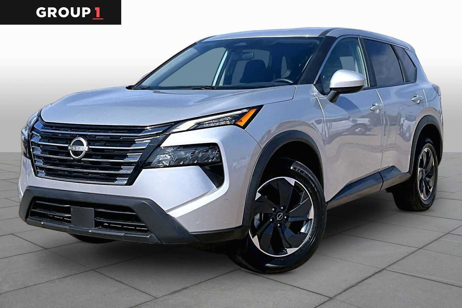 Used 2025 Nissan Rogue SV AWD/4WD image 1