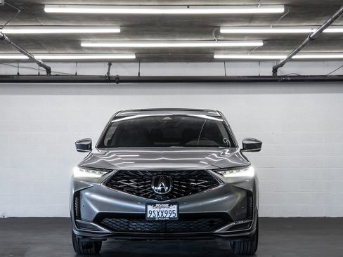 Certified 2025 Acura MDX w/ Technology Package image 8