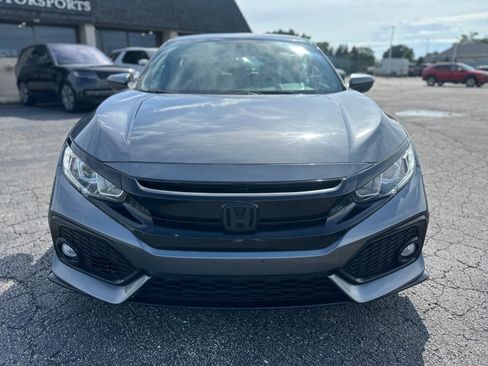 Used 2018 Honda Civic Sport image 8