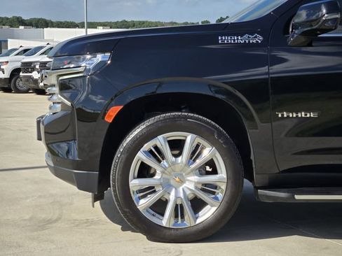 Used 2024 Chevrolet Tahoe High Country w/ Max Trailering Package RWD image 10