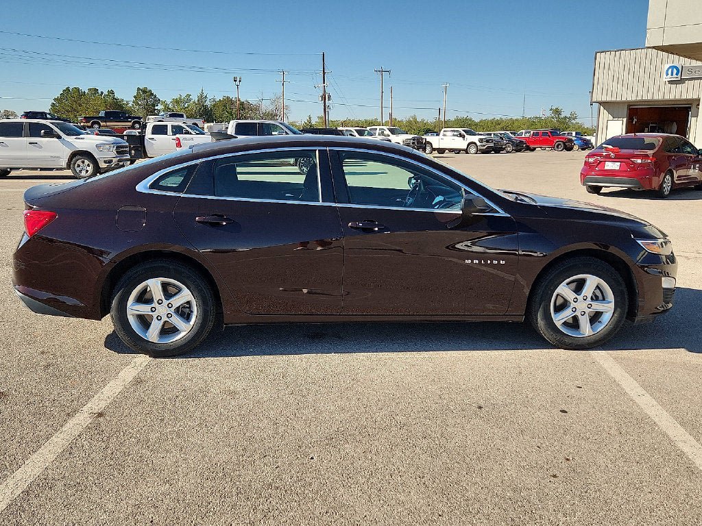 Used 2020 Chevrolet Malibu LS FWD image 6