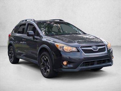 Used 2014 Subaru Crosstrek 2.0i Limited AWD/4WD image 3