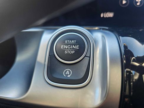 Certified 2023 Mercedes-Benz GLB 250 image 31