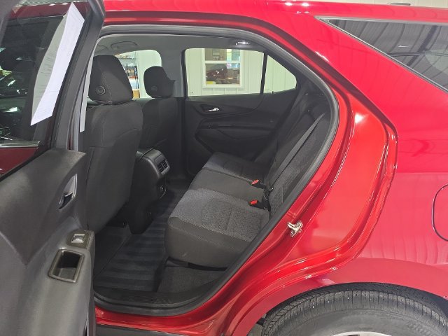 Used 2024 Chevrolet Equinox LT AWD/4WD image 25