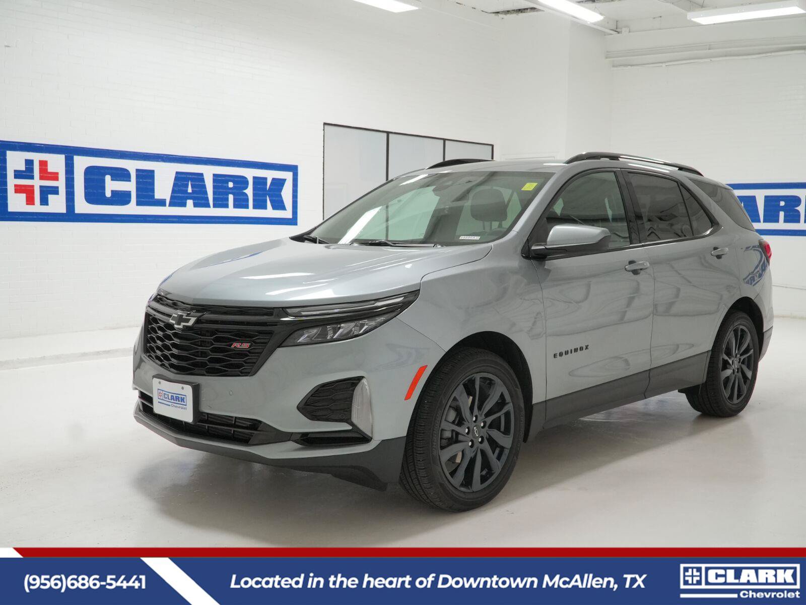 Used 2024 Chevrolet Equinox RS w/ LPO, Floor Liner Package FWD image 1