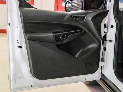 Used 2017 Ford Transit Connect XL image 38