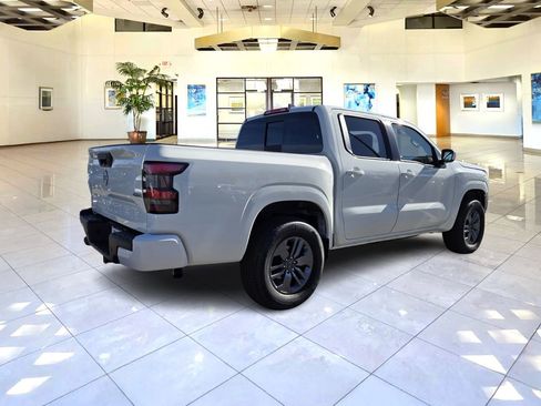 New 2026 Nissan Frontier SV w/ Tow Package image 4