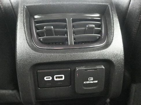 Used 2020 Chevrolet Blazer RS image 17