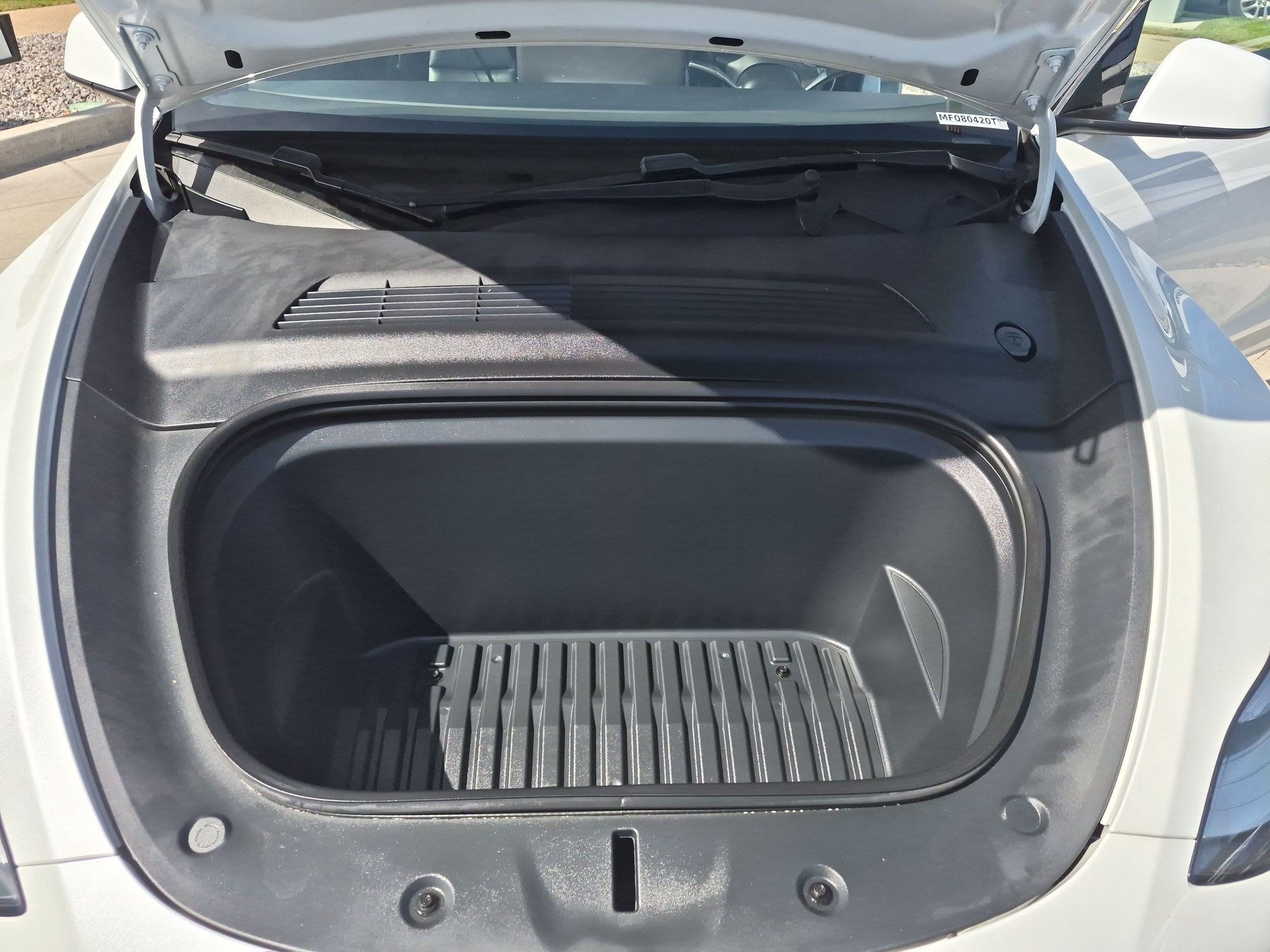 Used 2021 Tesla Model Y Long Range AWD/4WD image 31
