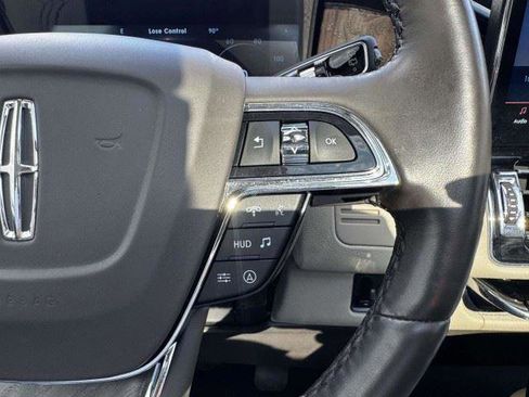 Used 2023 Lincoln Navigator Reserve RWD image 26