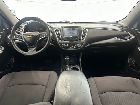 Used 2017 Chevrolet Malibu LS image 16