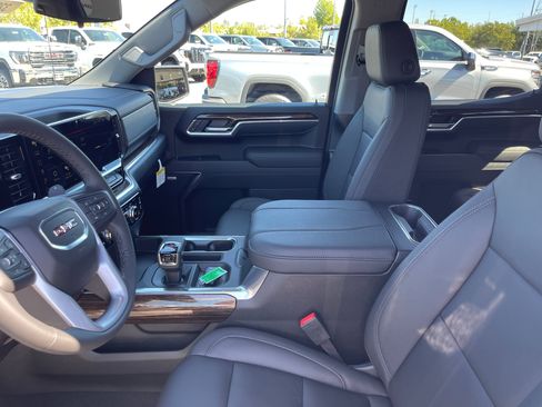 New 2026 GMC Sierra 1500 Elevation w/ Elevation Premium Package image 11