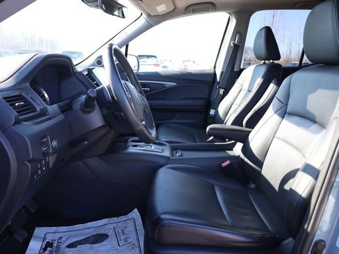 Used 2023 Honda Ridgeline RTL-E image 12