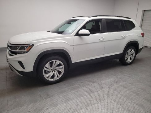 Used 2023 Volkswagen Atlas SE w/ Panoramic Sunroof Package AWD/4WD image 2