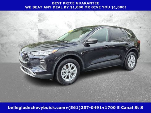 Used 2024 Ford Escape Active w/ Tech Pack #1 AWD/4WD image 1