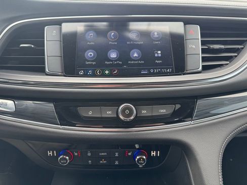 Certified 2021 Buick Enclave Preferred image 4